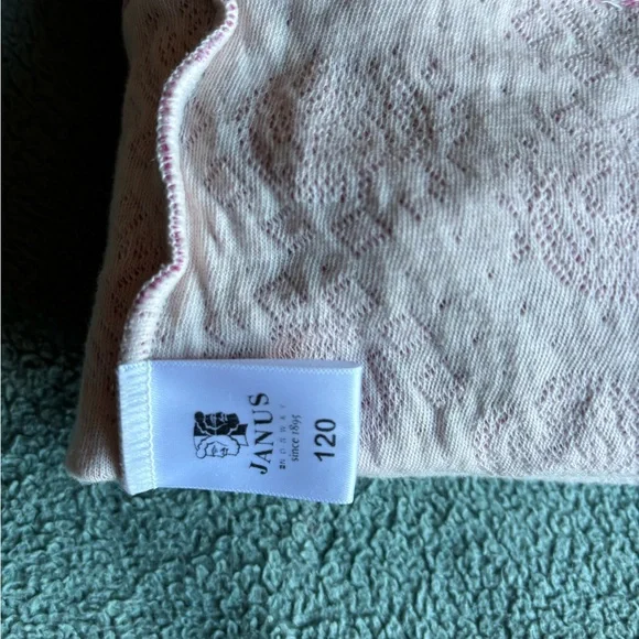 Janus Textured Merino Wool Top - Picture 4 of 5